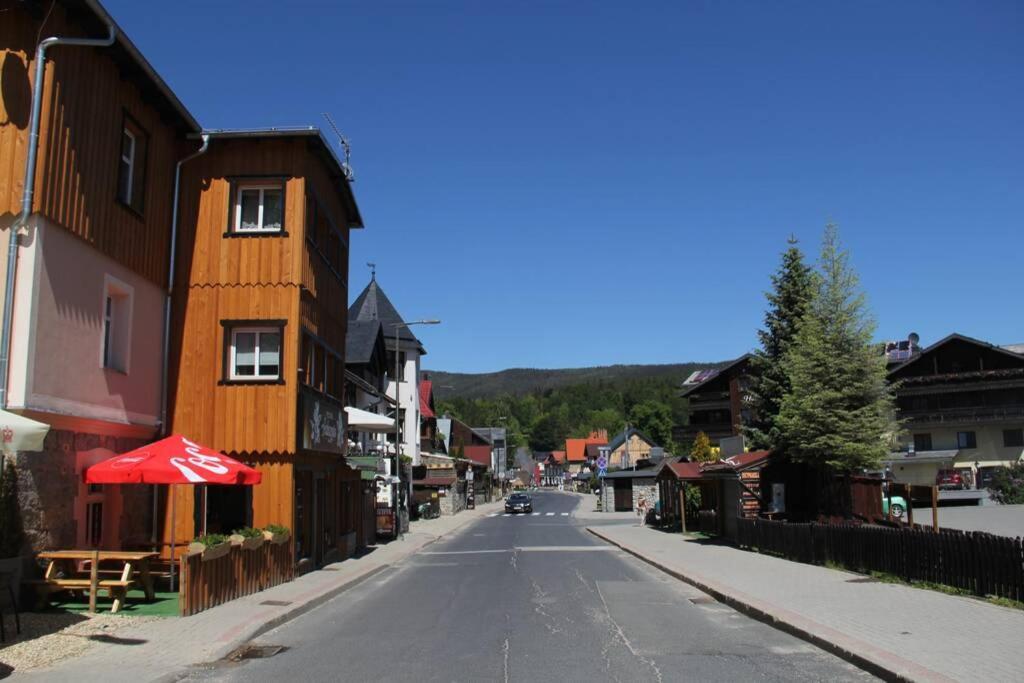 Mieszkanie 3- Pokojowe W Sercu Szklarskiej Poreby Apartamento Szklarska Poręba Exterior foto